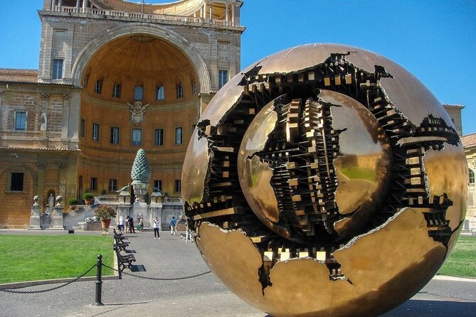 Skip the Line Guided Tour Vatican Museum & Sistine Chapel - Sistine Chapel: 30 minutes where your brain will do overtime