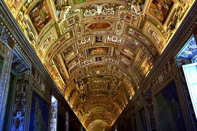 Skip the Line: Ticket to the Vatican Museum & Sistine Chapel - Meeting at Via Germanico 8, and why 10 minutes is not a suggestion