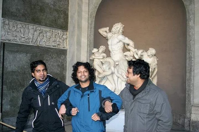 Skip the Line Tour: Vatican Museums, Sistine Chapel & Basilica - Meeting point at Via Sebastiano Veniero, 15: your first “win” moment