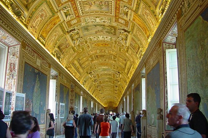 Skip the Line: Vatican Museums and Sistine Chapel Fast Track Admission Ticket - What fast track means here, priority entry plus self-guided time