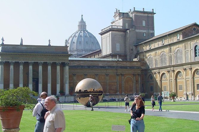 Skip the Line: Vatican Museums and Sistine Chapel Fast Track Admission Ticket - Meeting point, security screening, and the 15-minute rule