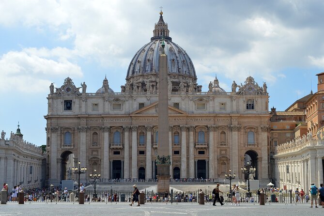 Skip the line Vatican & Sistine Chapel Tour - Vatican Museums: how 2.5 hours covers the must-see rooms
