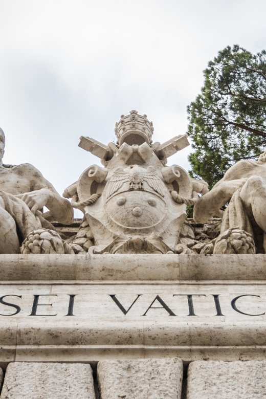 Skip-The-Ticket-Line Vatican Museums & Sistine Chapel Entry - Security and dress code: the two things that can slow you down