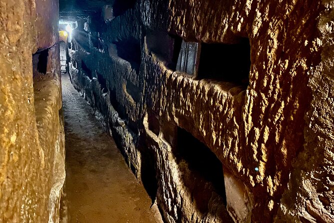 Small Group Express Tour of Roman Catacombs with Transfer - Comfort and timing tips for a smoother catacombs visit
