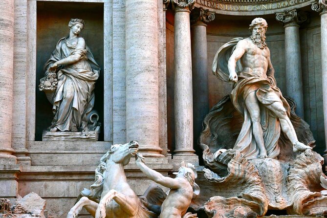 Small-Group Express Tour of Trevi Fountain with Undergrounds - Logistics, weather, and the one thing to plan for: crowds