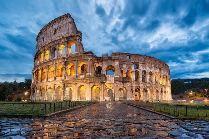 Small Group Guided Tour Of Colosseum, Roman Forum & Palatine Hill - Roman Forum in 20 minutes: Via Sacra landmarks, quick photo wins
