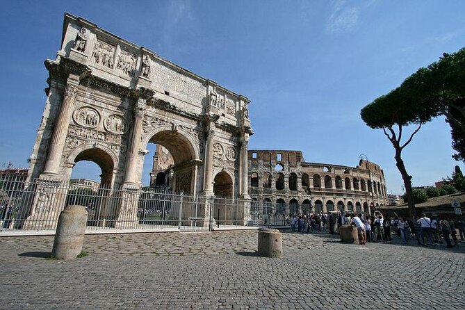 Small Group Guided Tour to the Colosseum, Roman Forum and Palatine Hill - Crowd Control, ID Requirements, and Last-Minute Closures