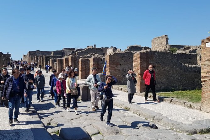 Small-Group Rome to Pompeii & Amalfi: Day of History & Sea - Getting back to Rome around 9:30 PM