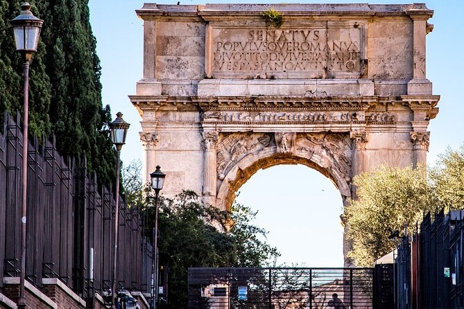 Small Group Tour: Colosseum & Roman Forum with Arena Floor Access - How the Small Group Format Actually Helps You