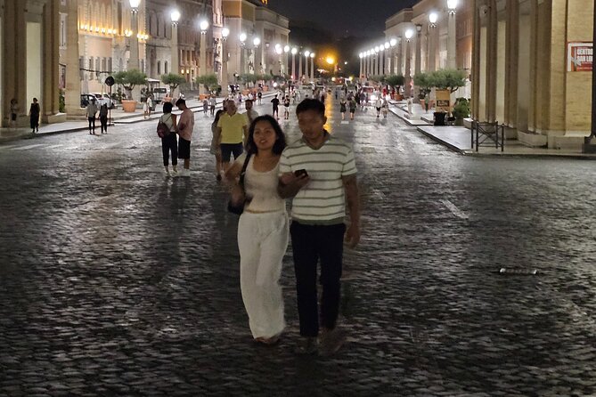 St. Peter's Basilica Dome to Underground Grottoes Tour - Small Groups and Headsets: Why the Tour Actually Works in a Crowd