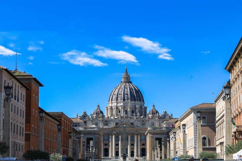 St. Peter's Basilica: Hosted Entrance & Digital Audioguide - Key Things to Know Before You Go