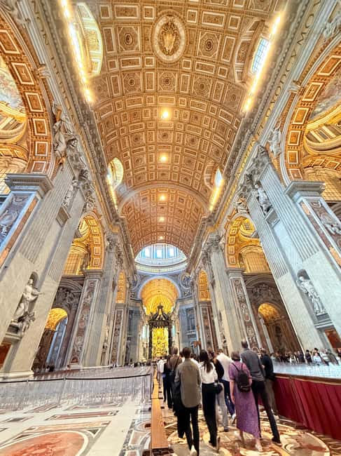St.peter's Basilica Tour with Dome View & Underground Access - Inside St. Peter’s Basilica: Bernini and Michelangelo, explained the right way