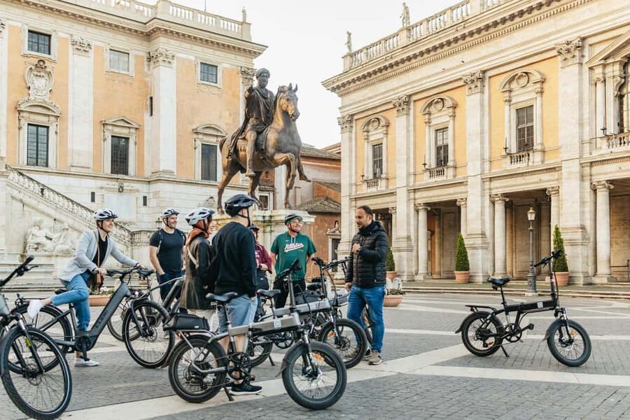Sunrise in Rome: Small Group E-Bike Tour & Italian breakfast - Why sunrise by e-bike feels like a cheat code for Rome