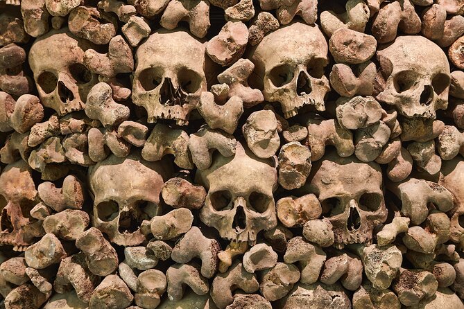 The Original Roman Crypts and Catacombs Tour with Transfers - Domitilla Catacombs: early Christian spaces under Rome