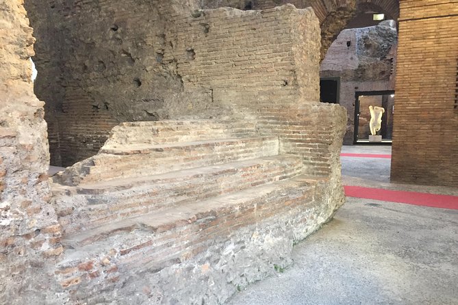 Ticket to Piazza Navona Undergrounds Stadium of Domitian - What you’re seeing under Piazza Navona: the Stadium of Domitian