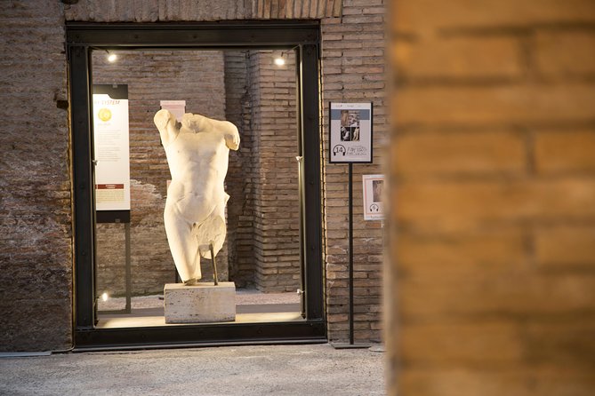 Ticket to Piazza Navona Undergrounds Stadium of Domitian - Who should book Piazza Navona Underground