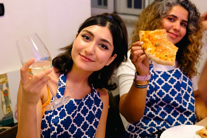 Tipsy Painting Class Rome - Finding the Right Night: When This Class Makes Sense