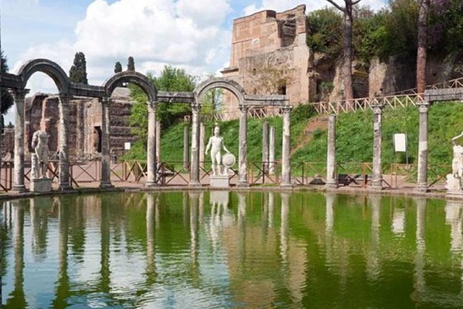 Tivoli from Rome: Hadrian's Villa and Villa d'Este, Private Tour - Villa d’Este: Renaissance fountains and controlled chaos in 1 hour 30 minutes