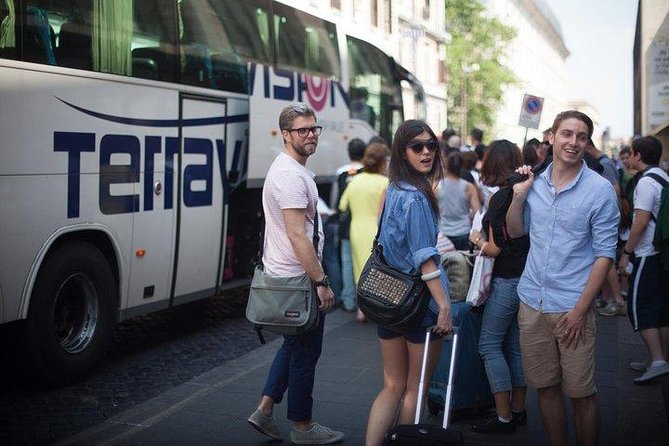 Transfer Ciampino Airport - Rome center - Getting to Giovan Battista Pastine Airport and finding the right bus stop