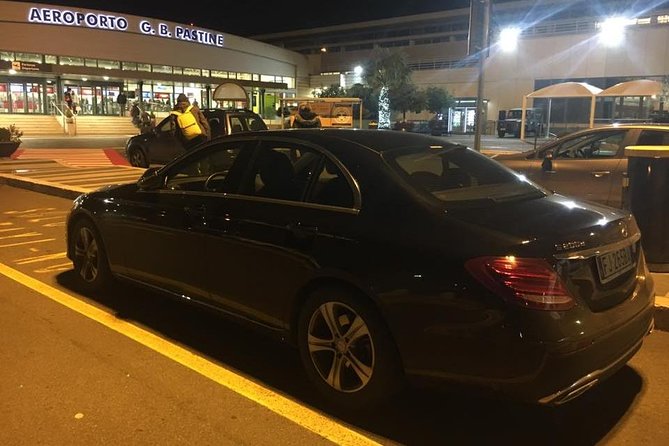 Transfer from Rome Airports to Rome - Air-Conditioned Private Ride: Comfort Meets Real Rome Traffic