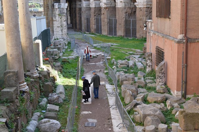 Trastevere and Rome Jewish Ghetto Small Group Walking Tour - Antico Quartiere Ebraico: the Jewish Ghetto streets, traditions, and walls