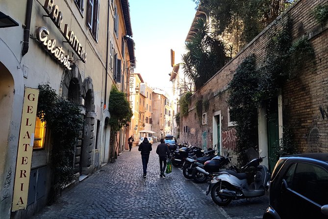 Trastevere and Rome Jewish Ghetto Small Group Walking Tour - Timing and meeting points: how to avoid first-day stress