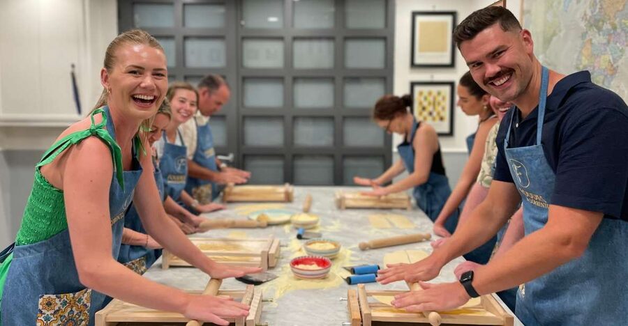 Trastevere Pasta Masterclass with Foodies from Rome - From Eggs and Flour to Dough You Can Actually Work With
