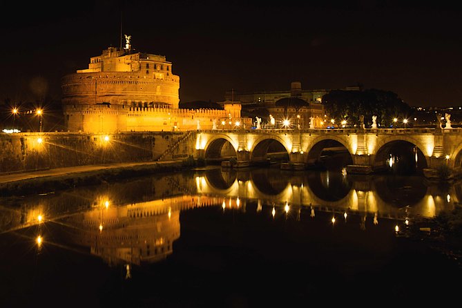 Unique Rome by Night, Photo Tour and Workshop Under the Stars - St. Peter’s Square at night: framing Bernini and the basilica