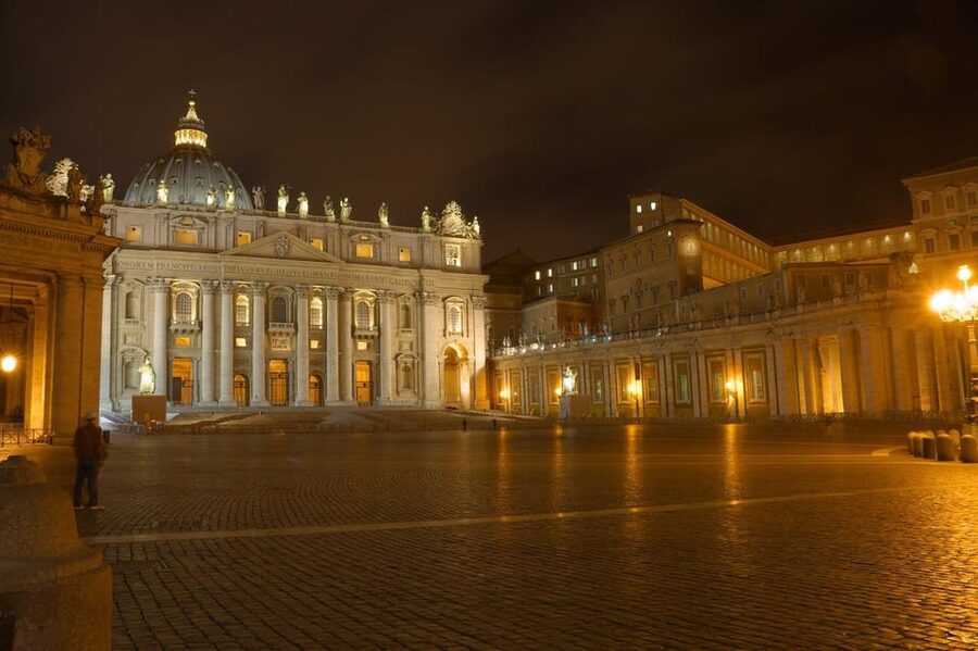 Vatican City: Guided Tour of the Papal Audience - What the Wednesday Papal Audience Does Differently in St. Peter’s Square
