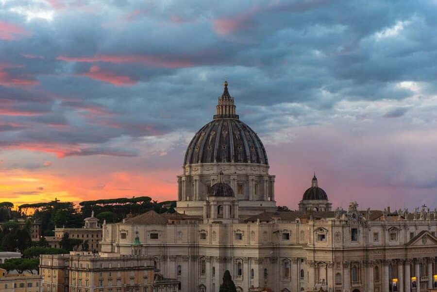 Vatican City: Museums & Sistine Chapel Skip-the-Line-Ticket - Sistine Chapel: Michelangelo’s Frescoes and How to Actually Enjoy Them