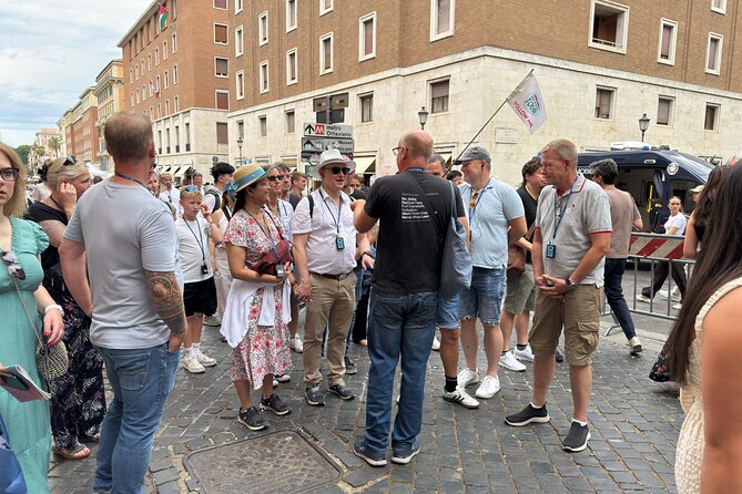 Vatican City: Skip the Line Access to St Peter Basilica - When St. Peter’s doesn’t cooperate: how to protect your visit