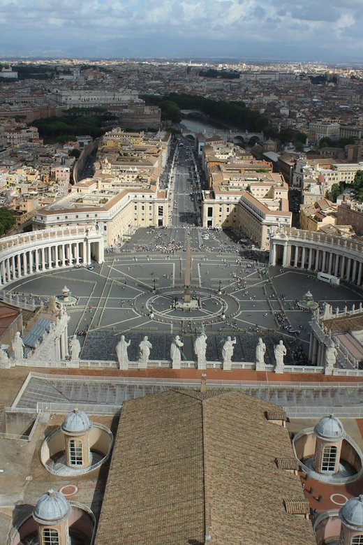 Vatican City: St Peters Basilica and Papal Tombs Guided Tour - Key points to know before you go