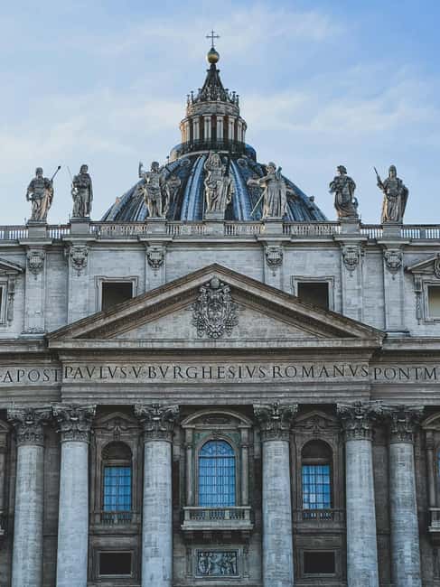 Vatican Full access: St.Peter's Basilica, Dome, Tombs+Audio - Meeting at Piazza Risorgimento, get in rhythm fast