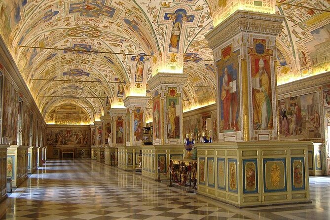Vatican : Guided Tour Vatican Museums and Sistine Chapel - Where it starts and where you end