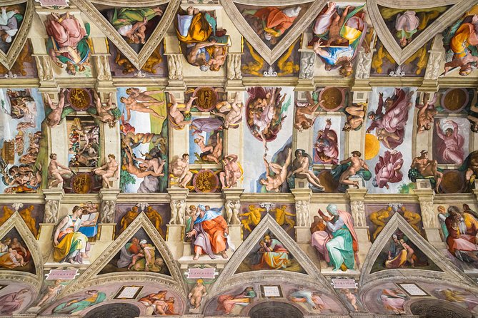 Vatican Museum, Sistine Chapel Tour with St Peter Basilica Access - Sistine Chapel first: seeing Michelangelo before it’s crowded