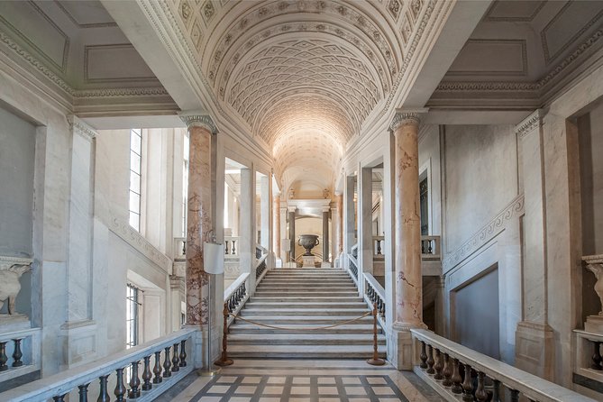 Vatican Museums and Sistine Chapel tour - Headsets, Wi-Fi, and Phone Charging: Small Comforts That Matter