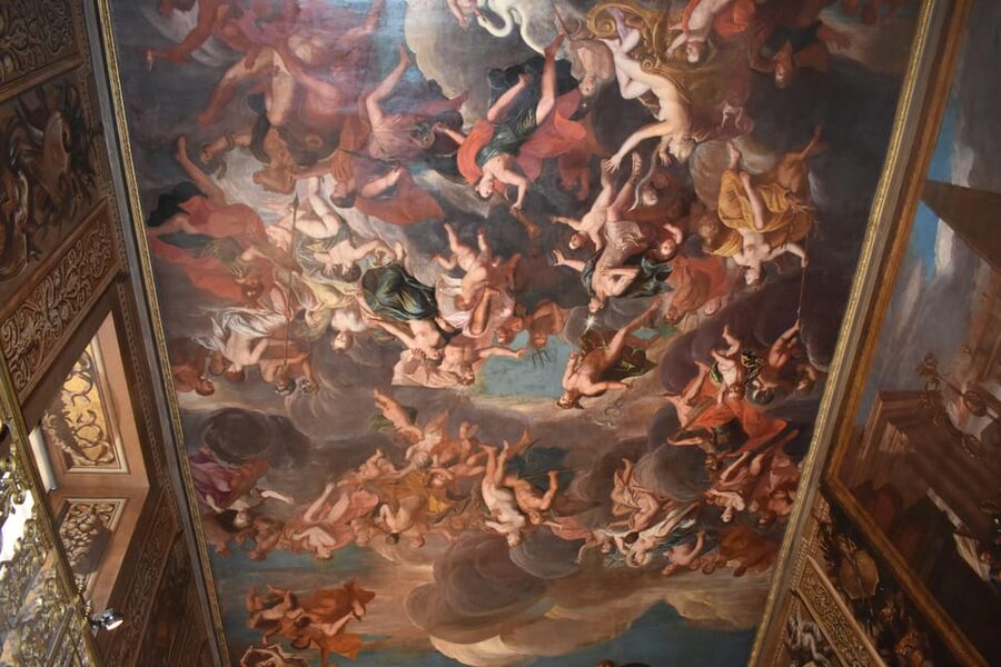 Vatican Museums, Sistine Chapel and Basilica guided tour - Vatican Museums: Seven Museums Worth of Art in a Tight Time Window