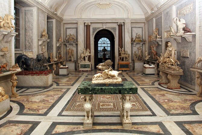 Vatican Museums, Sistine Chapel & Basilica Skip Line Private Tour - Belvedere Courtyard: the Renaissance idea behind the walls