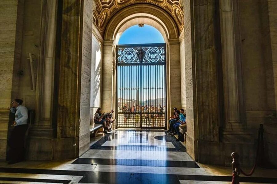 Vatican Museums & Sistine Chapel Guided Tour - Key things that make this tour worth your time