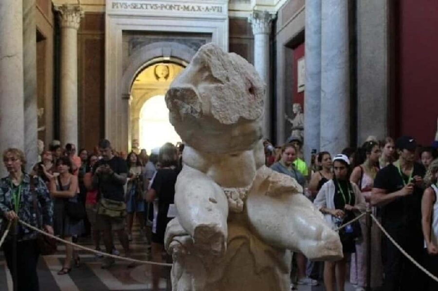 Vatican Museums & Sistine Chapel Guided Tour - Cortile della Pigna: the bronze pinecone stop you will remember