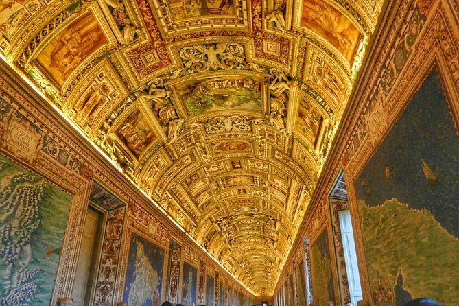 Vatican Museums Sistine Chapel tour with Access to St. Peters - St. Peter’s Square and St. Peter’s Basilica Access: Big Wow, Not a Dome Climb