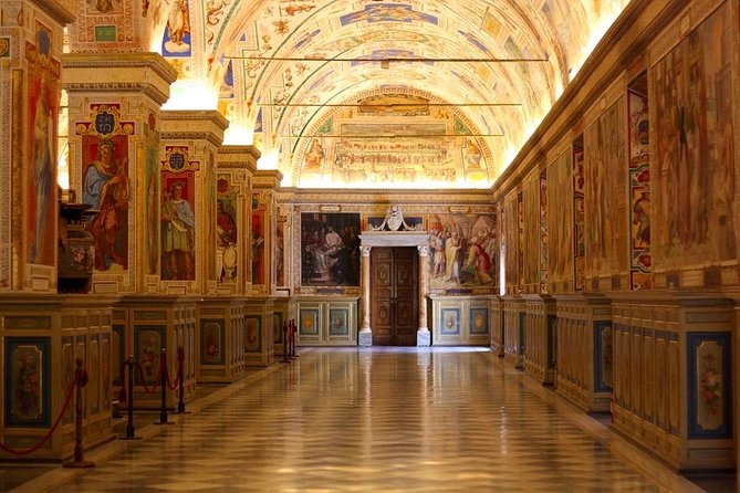 Vatican, Sistine Chapel, Basilica & Tombs Private Tour - Vatican Museums: Getting the Highlights Without Getting Lost in the Marble Maze