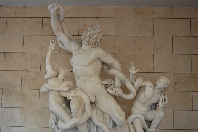 Vatican, Sistine Chapel Skip the Line Tour & Basilica Tour - What You See in the Vatican Museums Before the Sistine Chapel