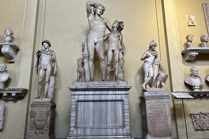 Vatican skip the line ticket with host - Crowd reality and comfort tips that actually help