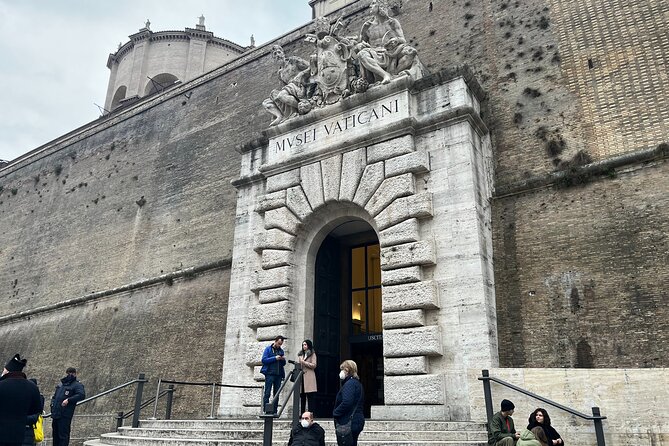Vatican skip the line ticket with host - How long 1 to 3 hours feels in practice