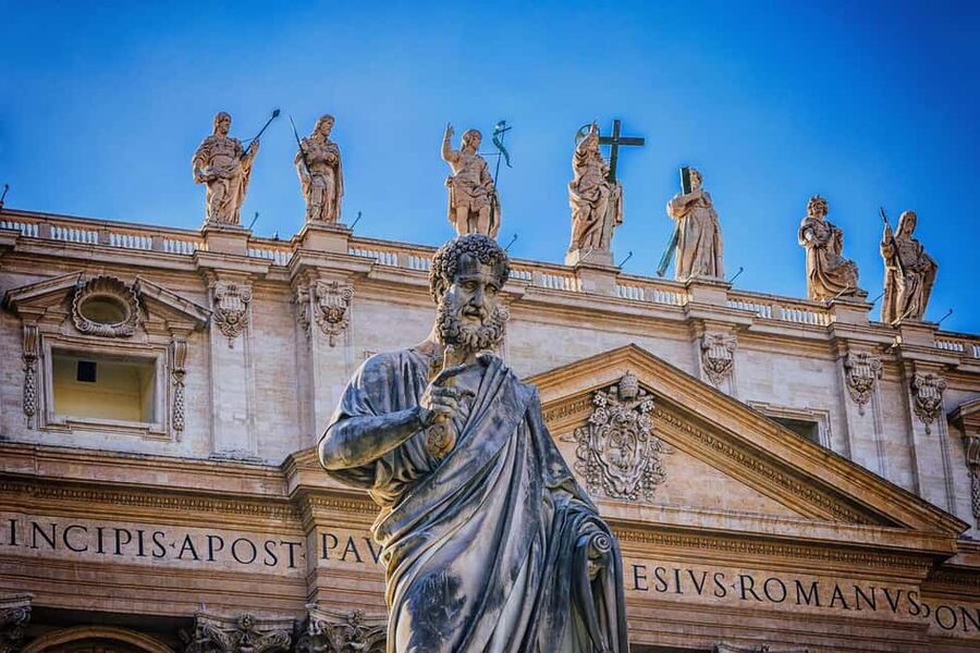 Vatican: St. Peter's Basilica Entry & Audioguide - Inside St. Peter’s Basilica: the highlights you actually came for