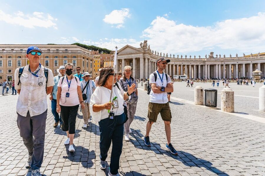 Vatican: St. Peter's Basilica, Square, Grottoes Guided Tour - What you can (and cannot) expect about the dome