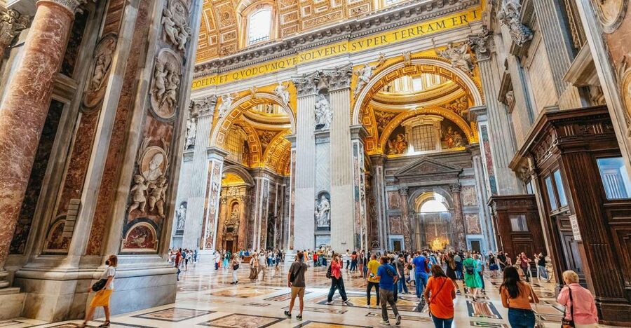 Vatican: St. Peter's Basilica, Square, Grottoes Guided Tour - Meeting at Mondo Cattolico and handling the Vatican reality check