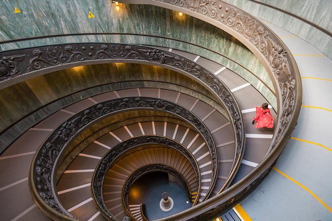 Vatican VIP Early Entrance 8:00 AM - Sistine Chapel With Your Pace, Then the Basilica Shortcut