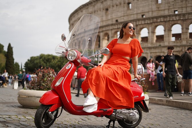 Vespa Scooter Tour in Rome with RomeIsMyLove Pro Photo Team - Fontana dell’Acqua Paola: the fountain stop that feels like a secret